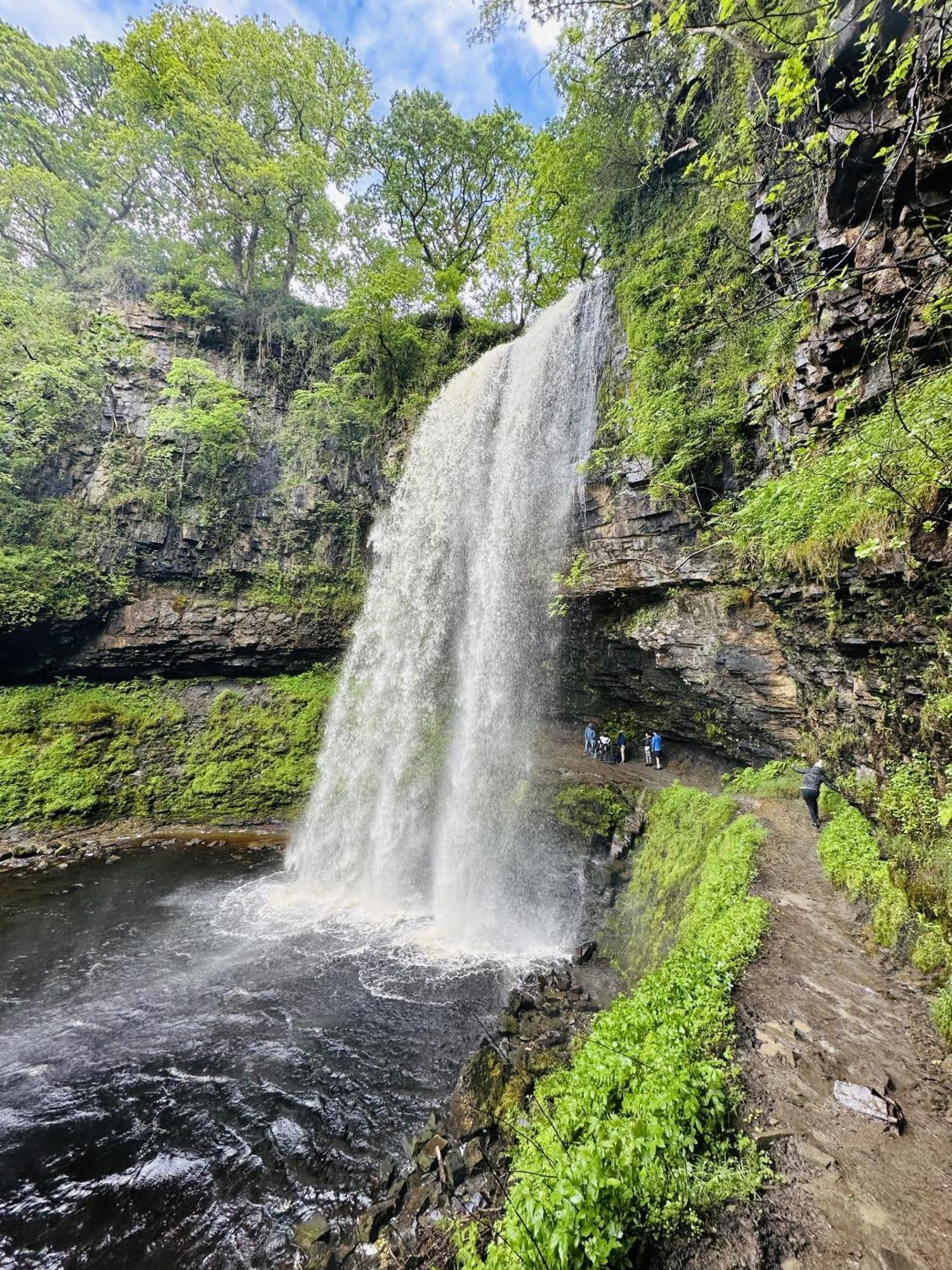 Entire Venue With Accommodation Sleeps Up To 19 - Waterfall Country Escape Wales Coelbren Exterior photo